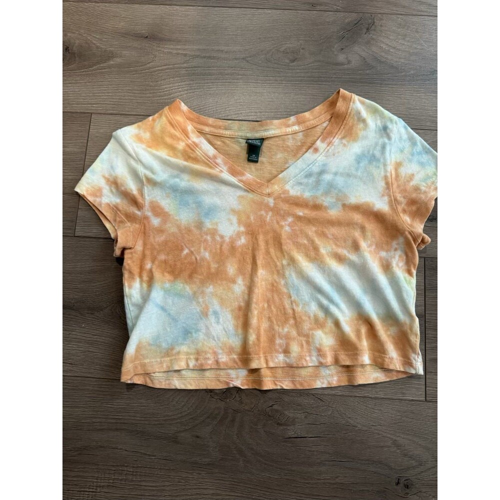 Wild Fable Target Orange, Blue, and Whitw Cropped T-Shirt Size XS